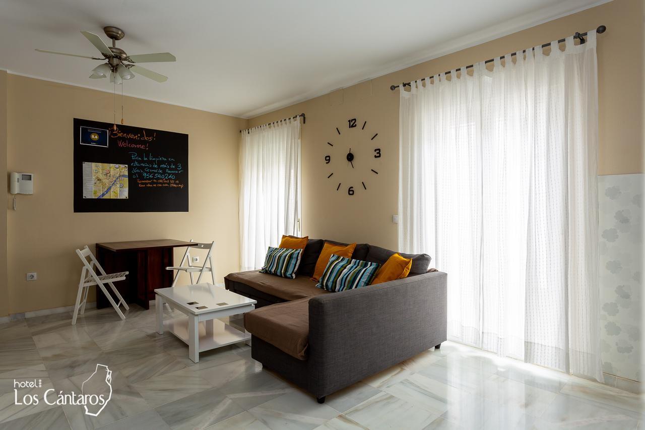 Apartamentos Los Cantaros El Puerto de Santa María Esterno foto