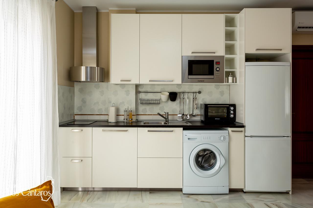 Apartamentos Los Cantaros El Puerto de Santa María Esterno foto