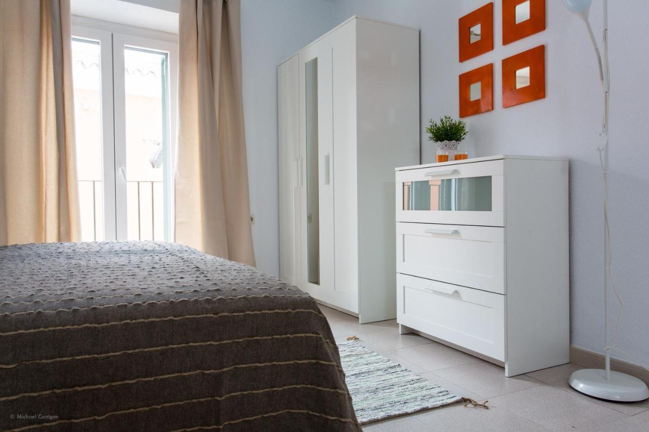 Apartamentos Los Cantaros El Puerto de Santa María Esterno foto