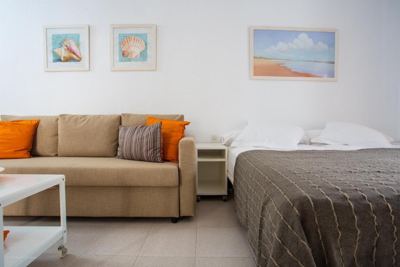 Apartamentos Los Cantaros El Puerto de Santa María Esterno foto